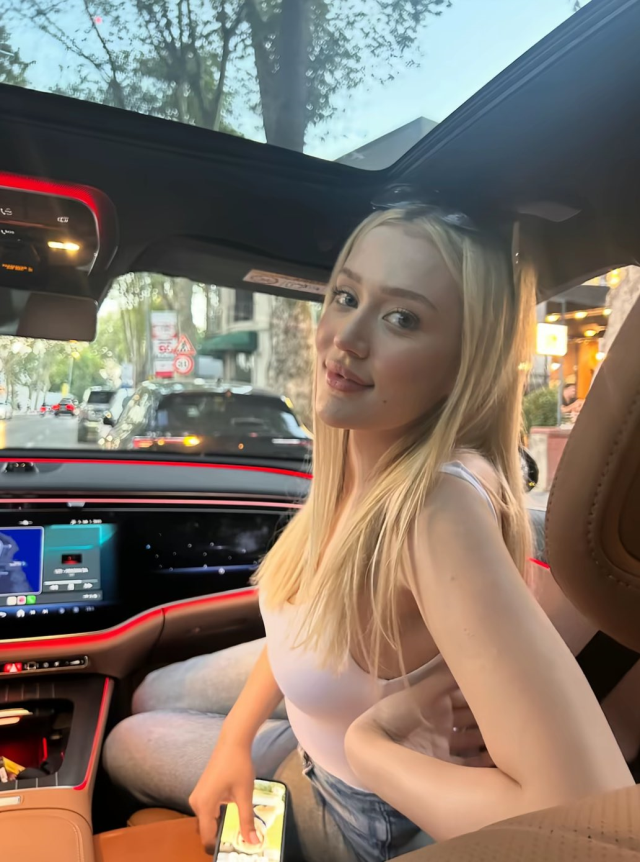 Türk fenomenin acı sonu! Mezarını bile paylaştılar