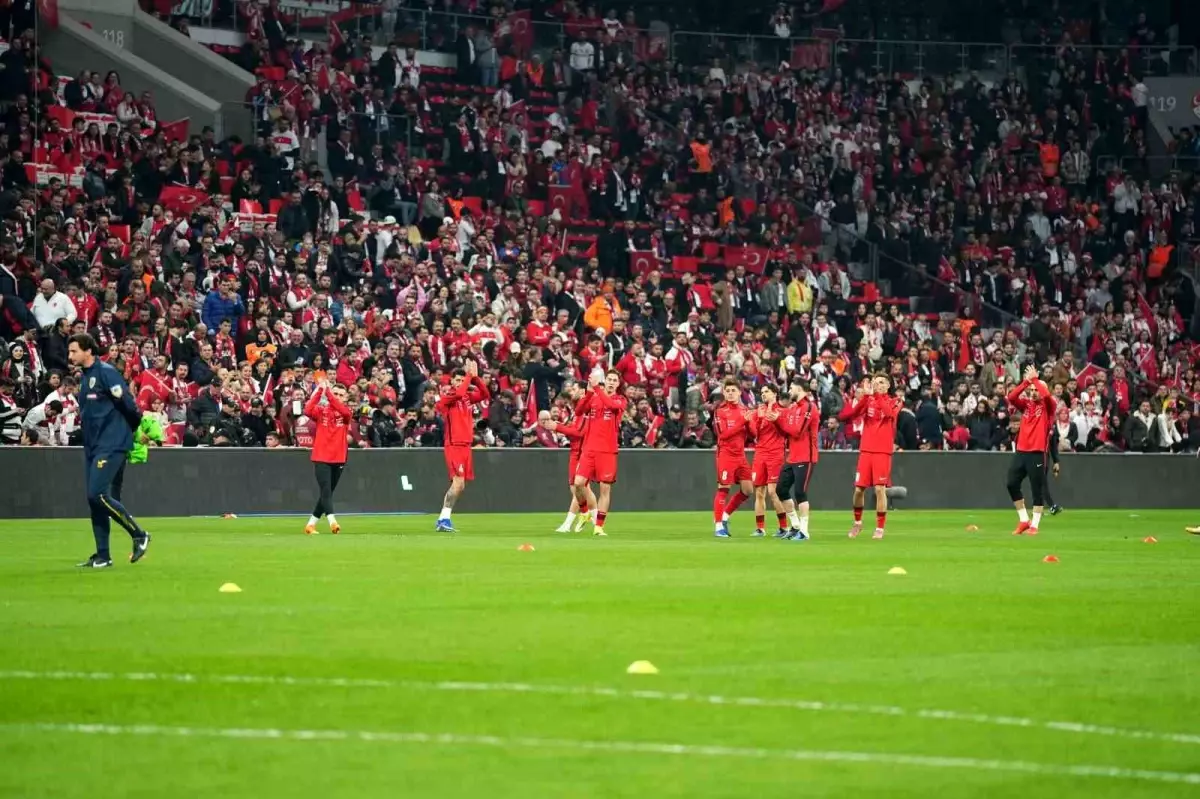 A Milli Takım, 1667 Gün Sonra Beşiktaş Park\'ta