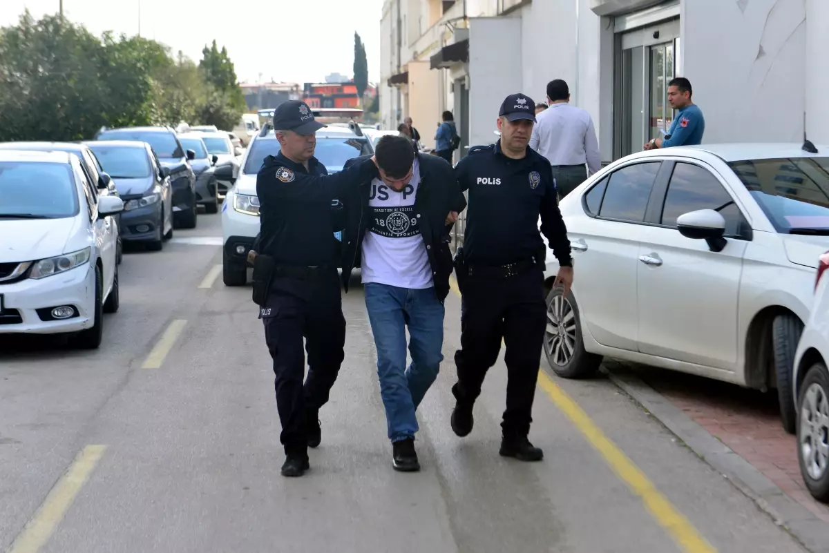 Otomobilde Tehlikeli Hareket: 2 Bin Lira Ceza