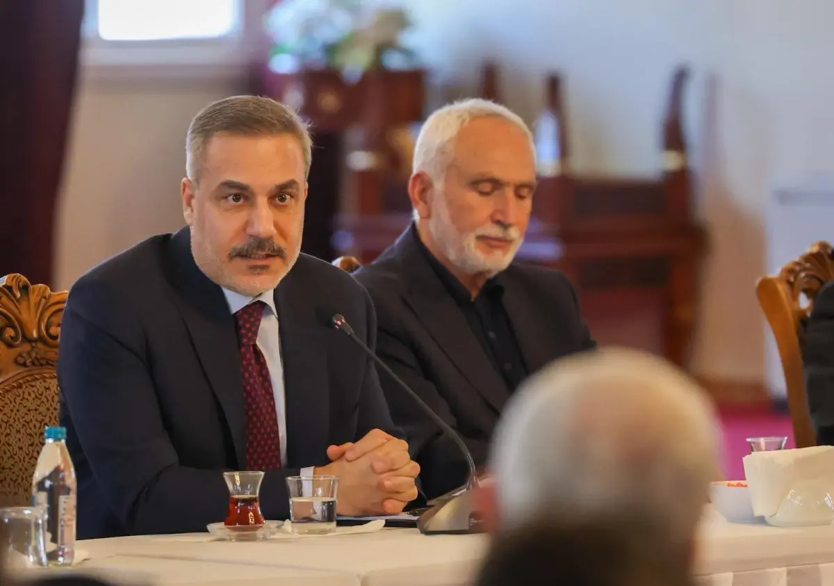 Hakan Fidan, Filistin\'e Destek Platformu ile Bir Araya Geldi