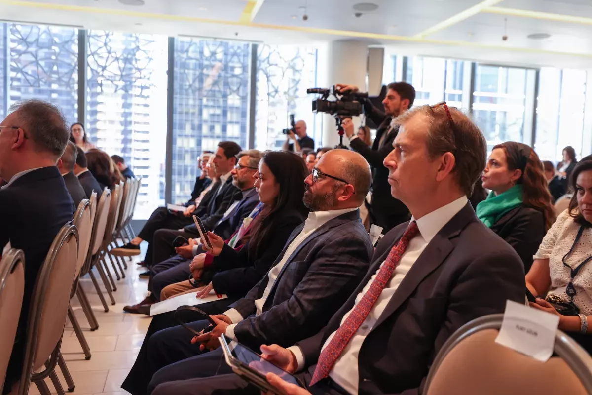 Bakan Kurum\'dan ABD\'de STK temsilcilerine iklim değişikliğine karşı ortak sorumluluk çağrısı