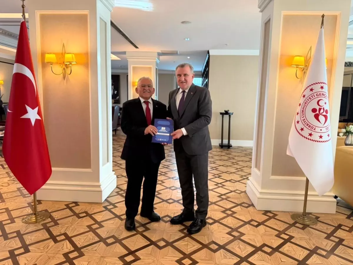 Başkan Büyükkılıç\'tan Ankara çıkarması: Spor hedefleri ve yerel yönetim vizyonu masada