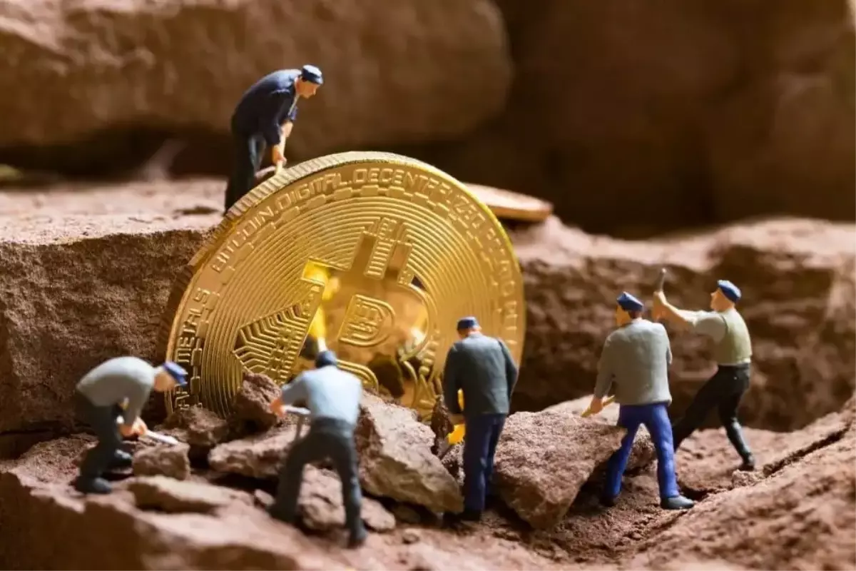Bitcoin madenciliğinde kazanç krizi derinleşiyor