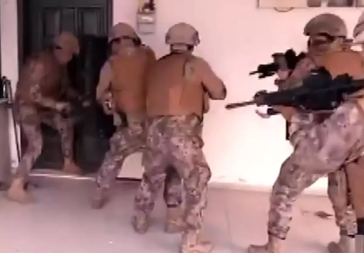 Gaziantep\'te Kurşunlama Şüphelileri Yakalandı