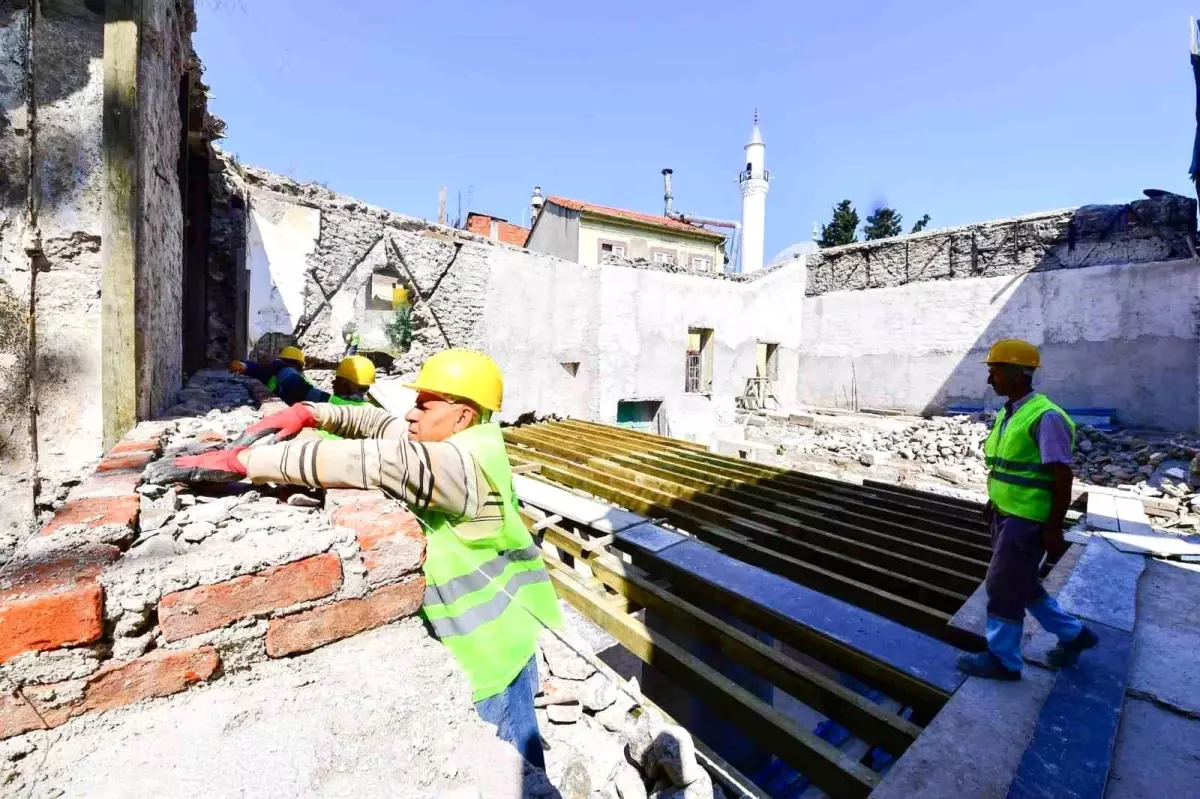 İzmir Büyükşehir Belediyesi\'nden kamuya büyük destek