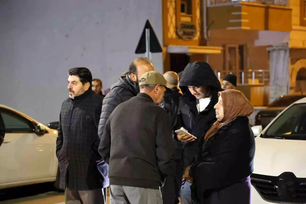 Sivas\'tan Umreye Gidenler Mağdur Oldu