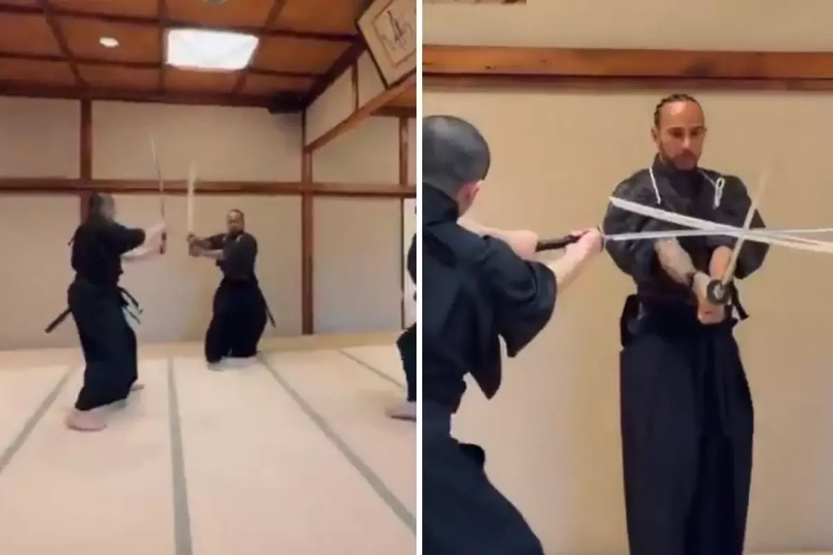 Onu daha önce böyle görmediniz! Dünyaca ünlü isim kılıcını çekti