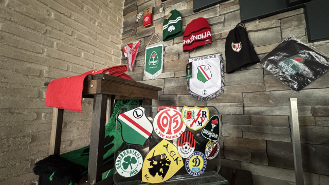 55 metrekarelik bayrak yaptırdı, 31 bin kilometre gezdi! Hepsi tek bir sevda için 55 metrekarelik bayrak yaptırdı, 31 bin kilometre gezdi! Hepsi tek bir sevda için