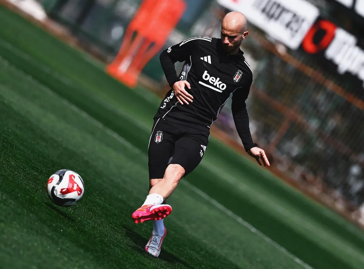 Beşiktaş Fenerbahçe Maçına Hazırlanıyor