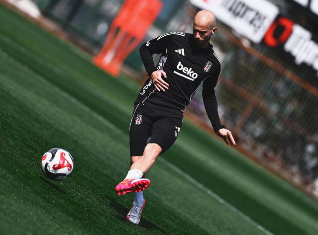Beşiktaş Derbiye İddialı Hazırlanıyor