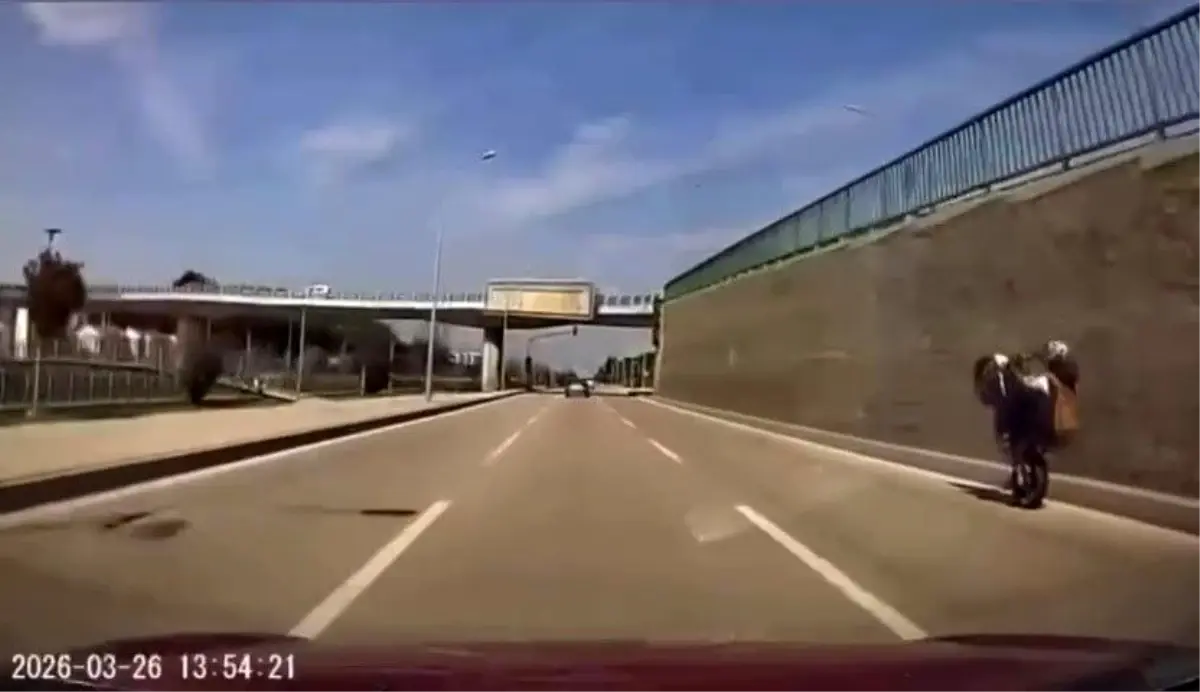 Bursa\'da Motosiklet Trafiği Tehdit Etti