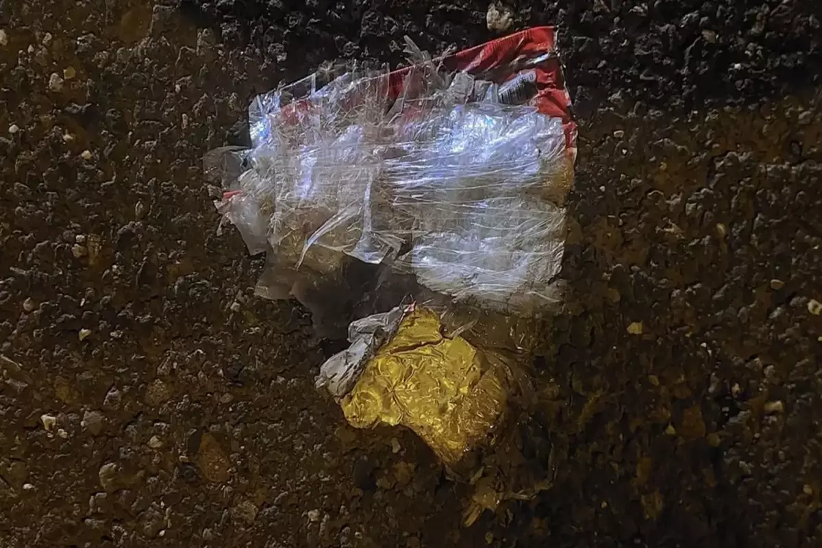 Diyarbakır\'da sivil polis aracının geçişi sırasında EYP patladı