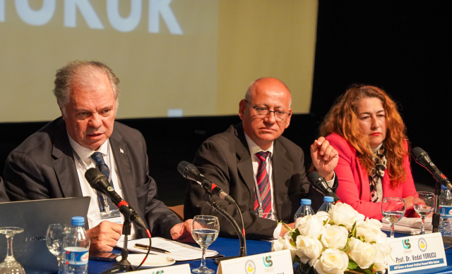 Dr. Ekrem Teymur: KKTC'de teknoloji zonu oluşturulmalı