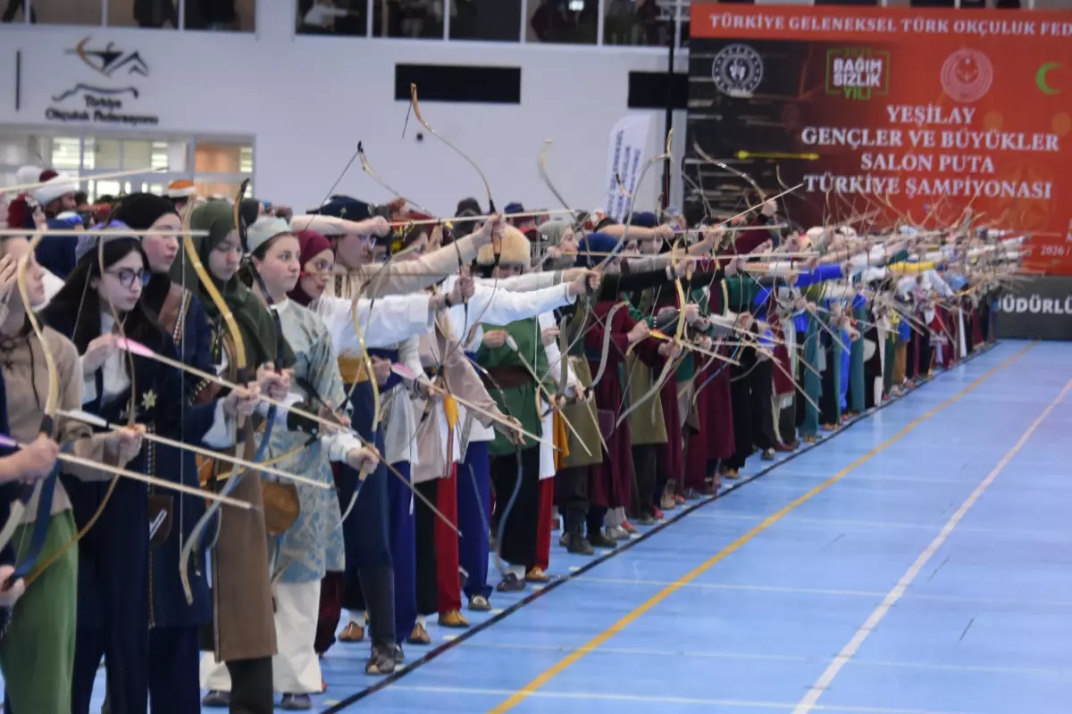 Samsun\'da Geleneksel Okçuluk Şampiyonası Başladı