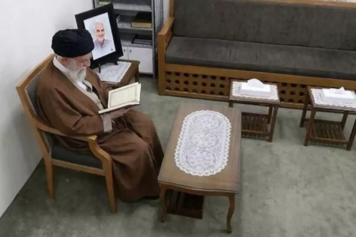 Günler sonra ortaya çıktı: İşte Ali Hamaney’in öldürülmeden birkaç dakika önceki görüntüsü