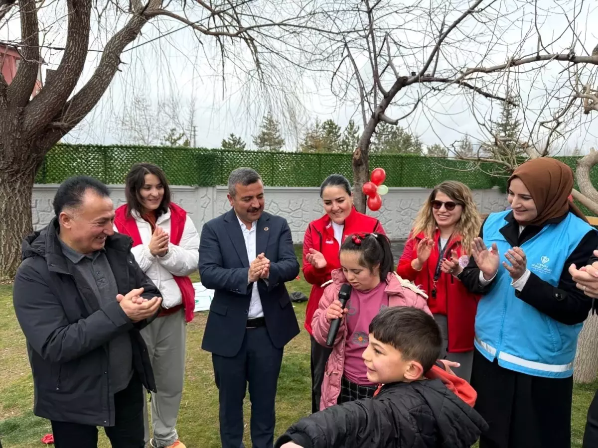 \'Hepimiz Aynıyız +1 Farkla\' etkinliğiyle anlamlı farkındalık