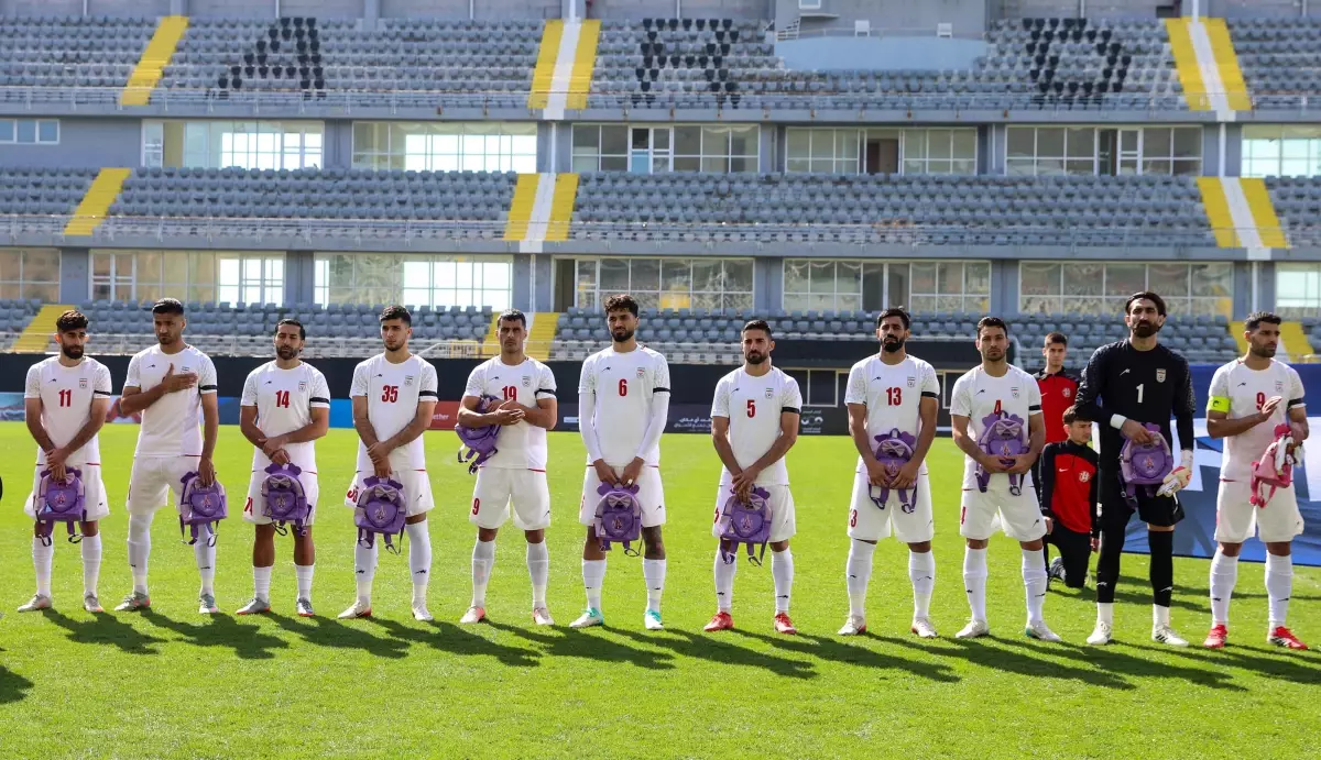 İran Futbol Takımı\'ndan Anlamlı Mesaj
