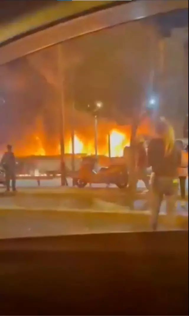 İran'dan İsrail'e peş peşe füze saldırıları