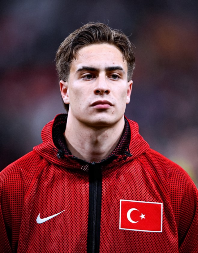 Liverpool'a Muhammed Salah'ın yerine Türk yıldız: 100 milyon Euro'luk teklif