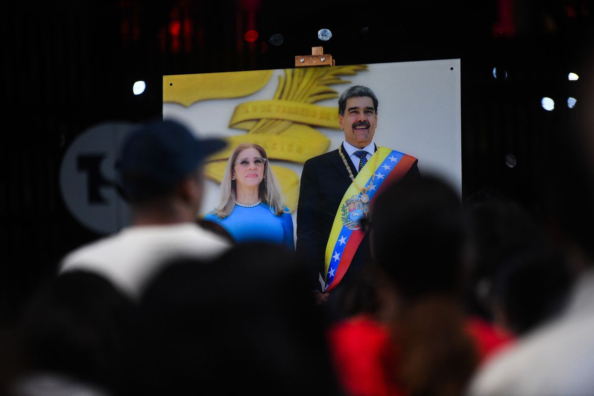 ABD\'de yargılanıyor! Maduro ve eşi ikinci kez hakim karşısında