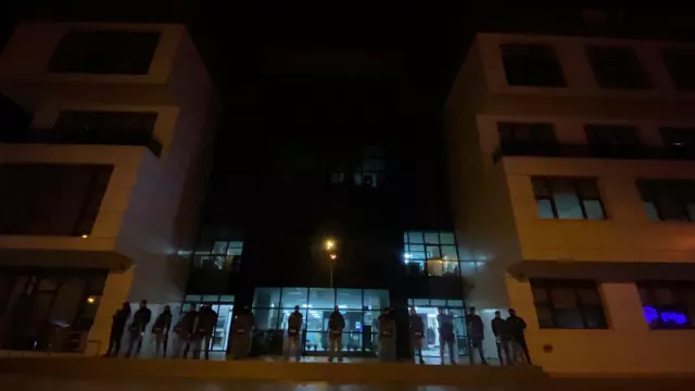 CHP'li Marmaris Belediyesi'ne gece yarısı operasyon