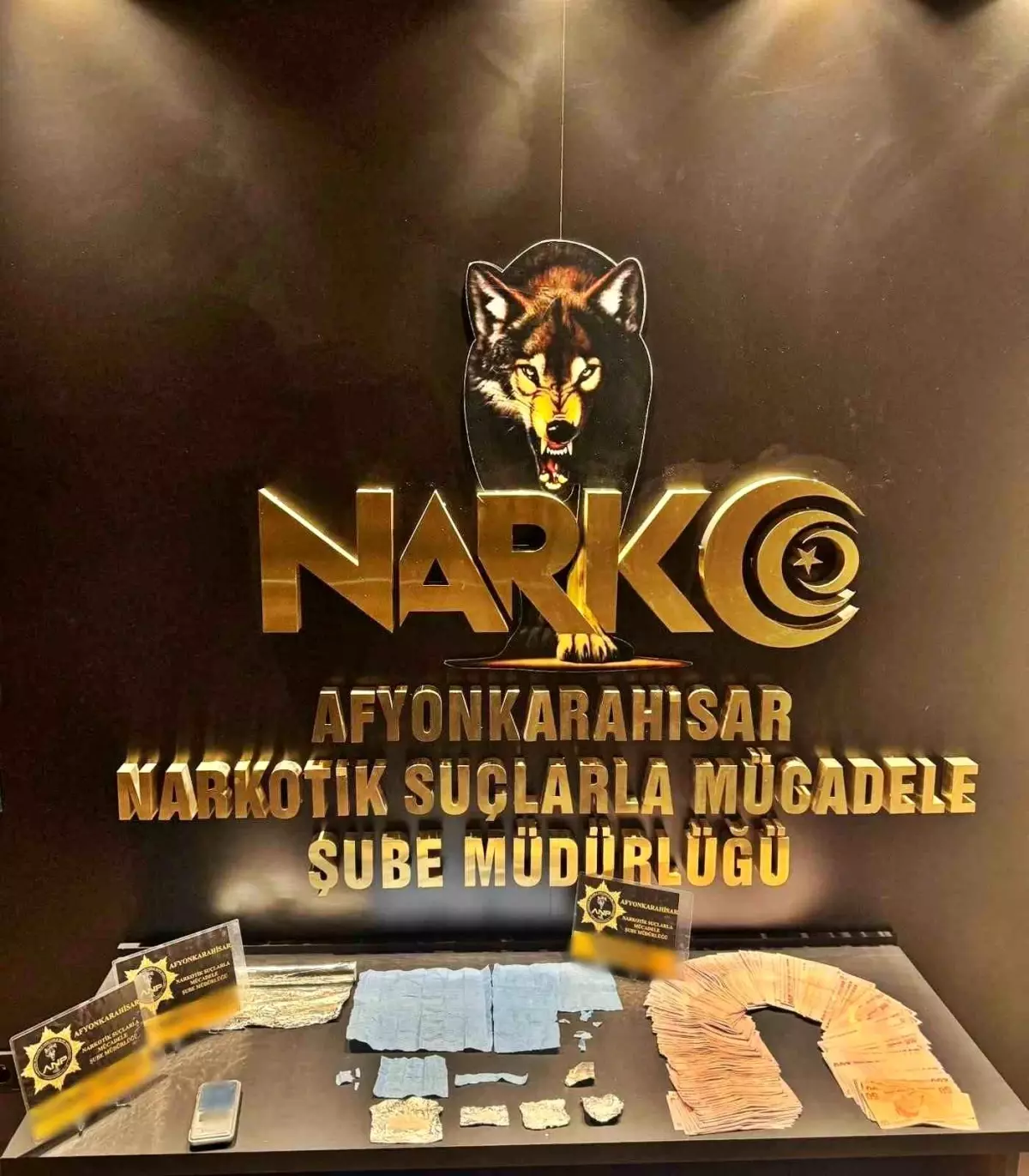 Afyonkarahisar\'da Uyuşturucu Operasyonu