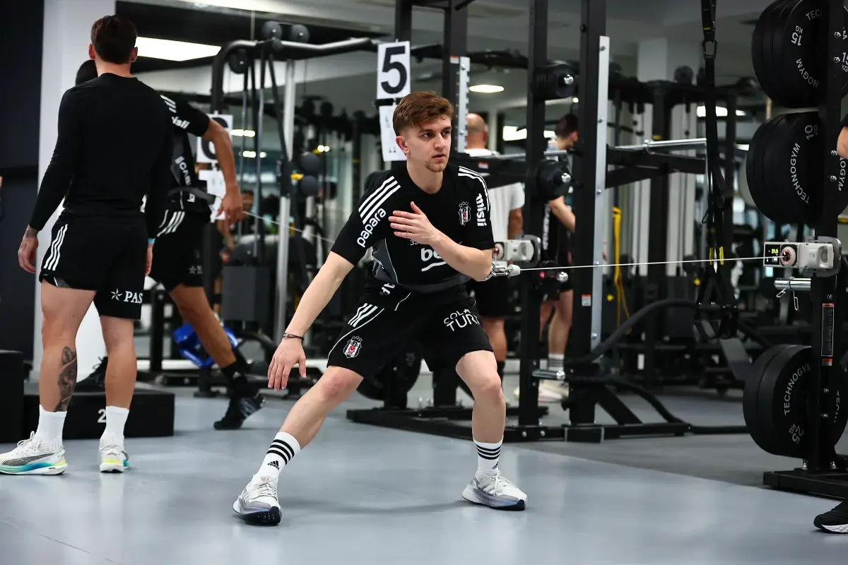 Beşiktaş Fenerbahçe Maçına Hazırlanıyor