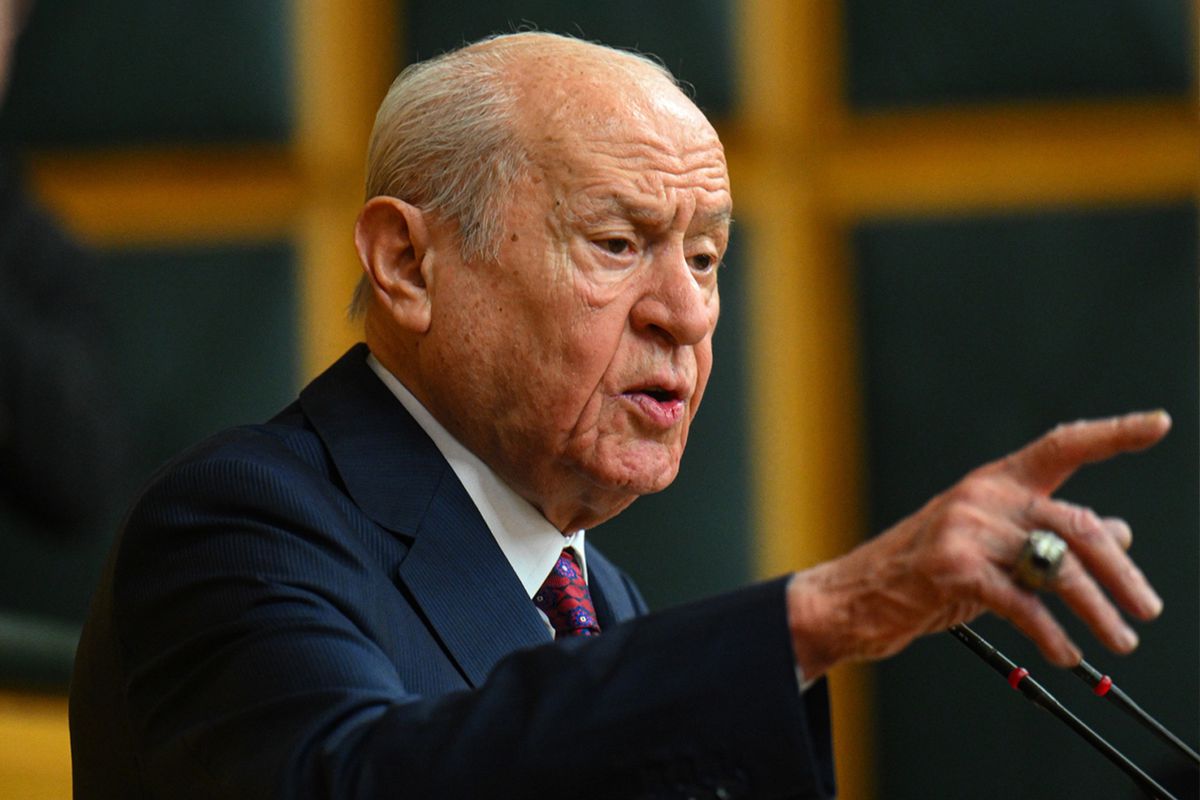 İzzet Ulvi Yönter\'in istifası sonrası Bahçeli\'den ilk açıklama