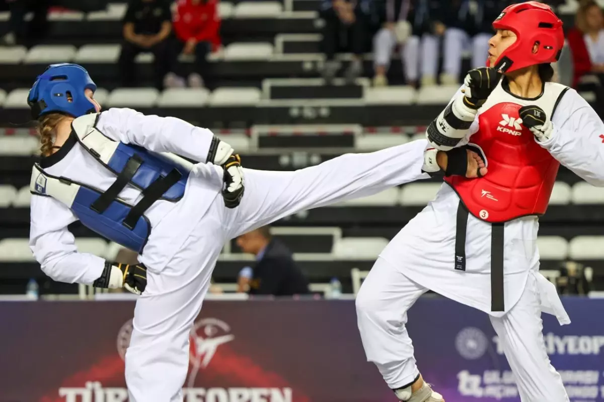 Türkiye Open 2026: Genç Kızlar Madalyaları Aldı