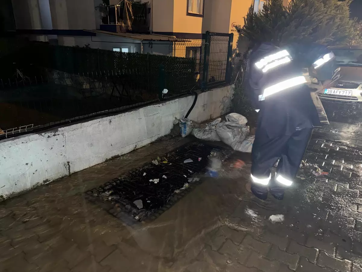 Bodrum\'da Sağanak Yağış ve Su Baskınları