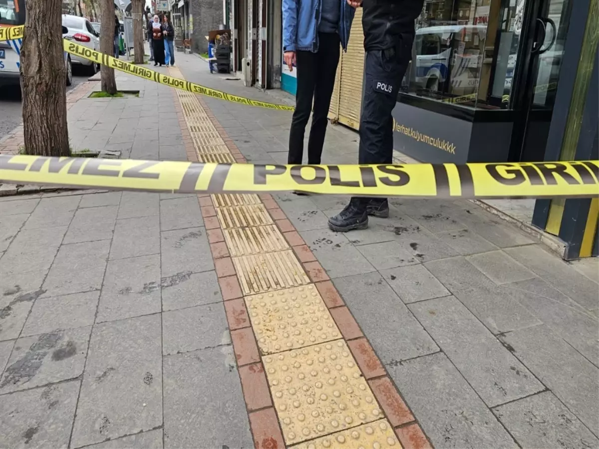 Diyarbakır\'da Kuyumcuya Silahlı Saldırı