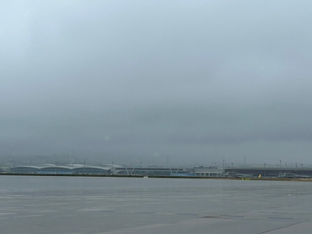 İstanbul'da hava ulaşımına yağmur engeli, onlarca uçak kalkamadı