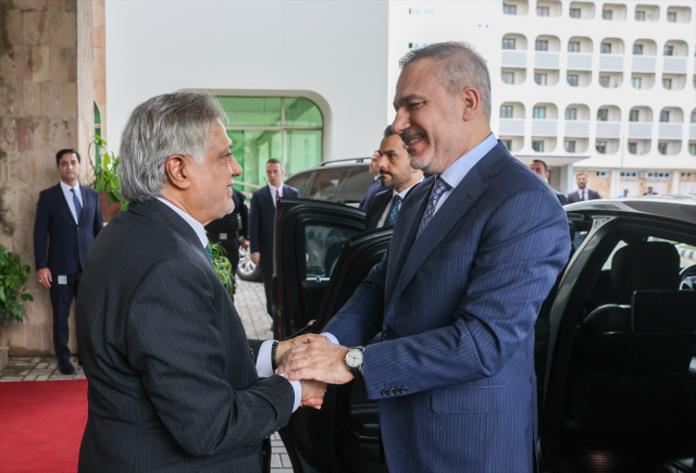 Savaş sürerken Bakan Fidan'dan İslamabad çıkarması