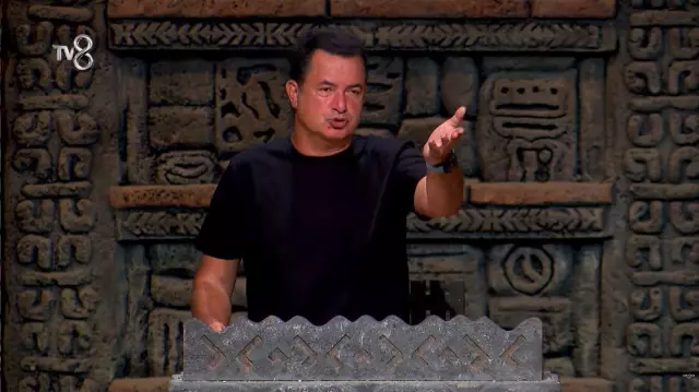 Survivor'da Seren Ay ve Nisanur arasında büyük kavga! Acun cezayı açıkladı