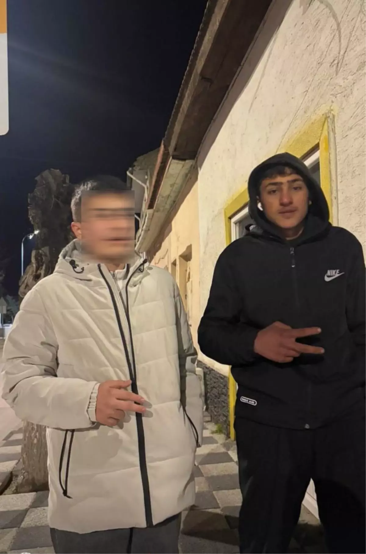 Av Tüfeğiyle Oynarken Arkadaşını Öldürdü