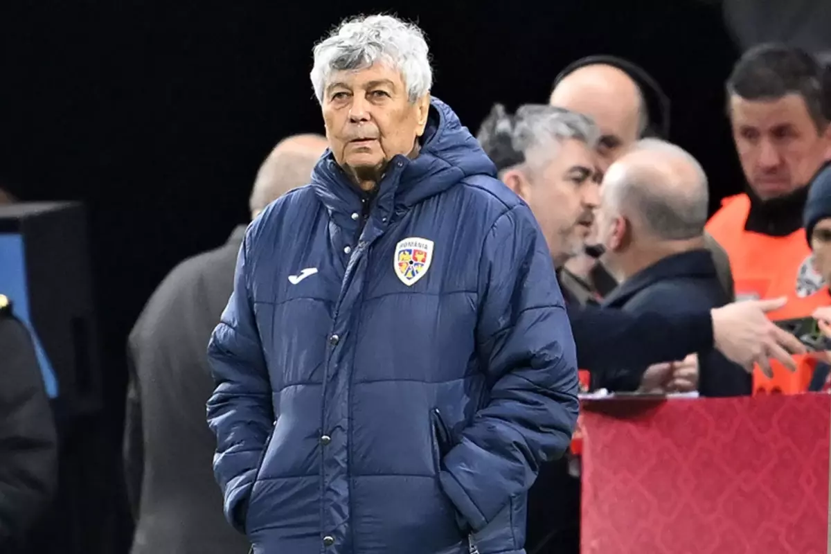 Yere yığılıp fenalaşan Lucescu\'dan ilk açıklama: Sebebi Türkiye maçı...