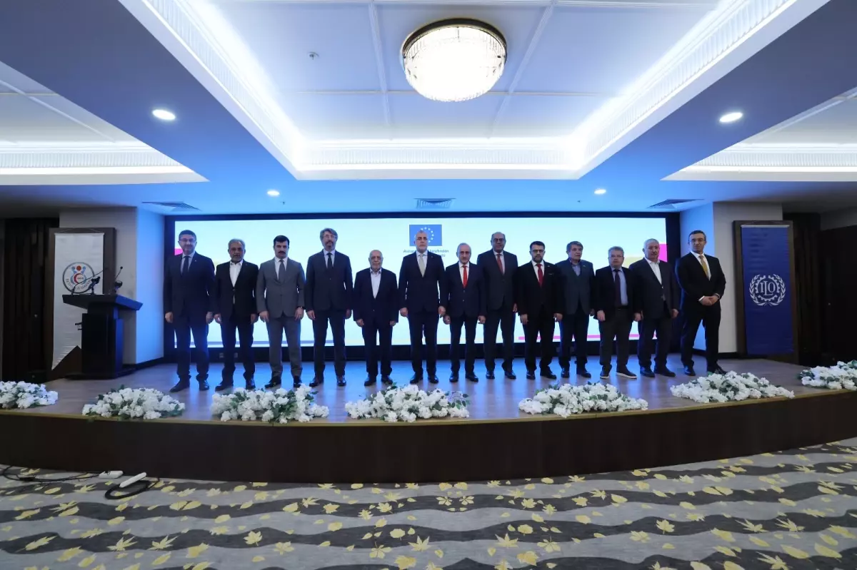 Bakan Işıkhan\'dan İş Yaşam Dengelemeye Vurgu