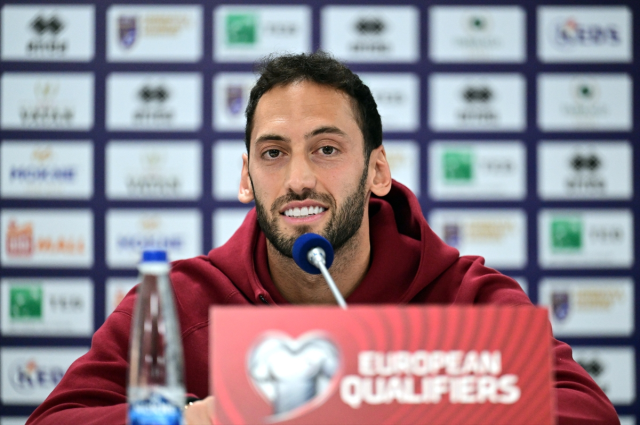 Hakan Çalhanoğlu'ndan olay sözler: Bizi kışkırtmaya çalışıyorlar