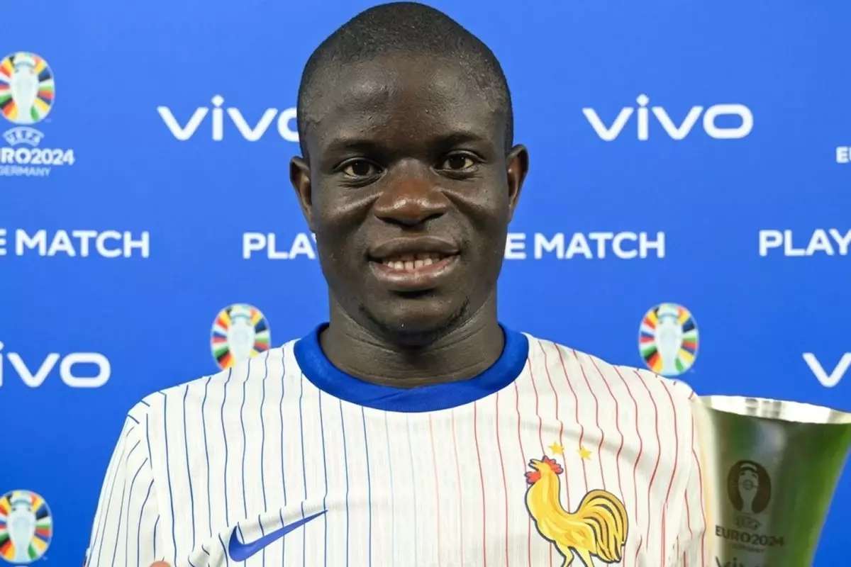 Kante\'nin milli maçta verdiği görüntü dünya basınının gündemine oturdu