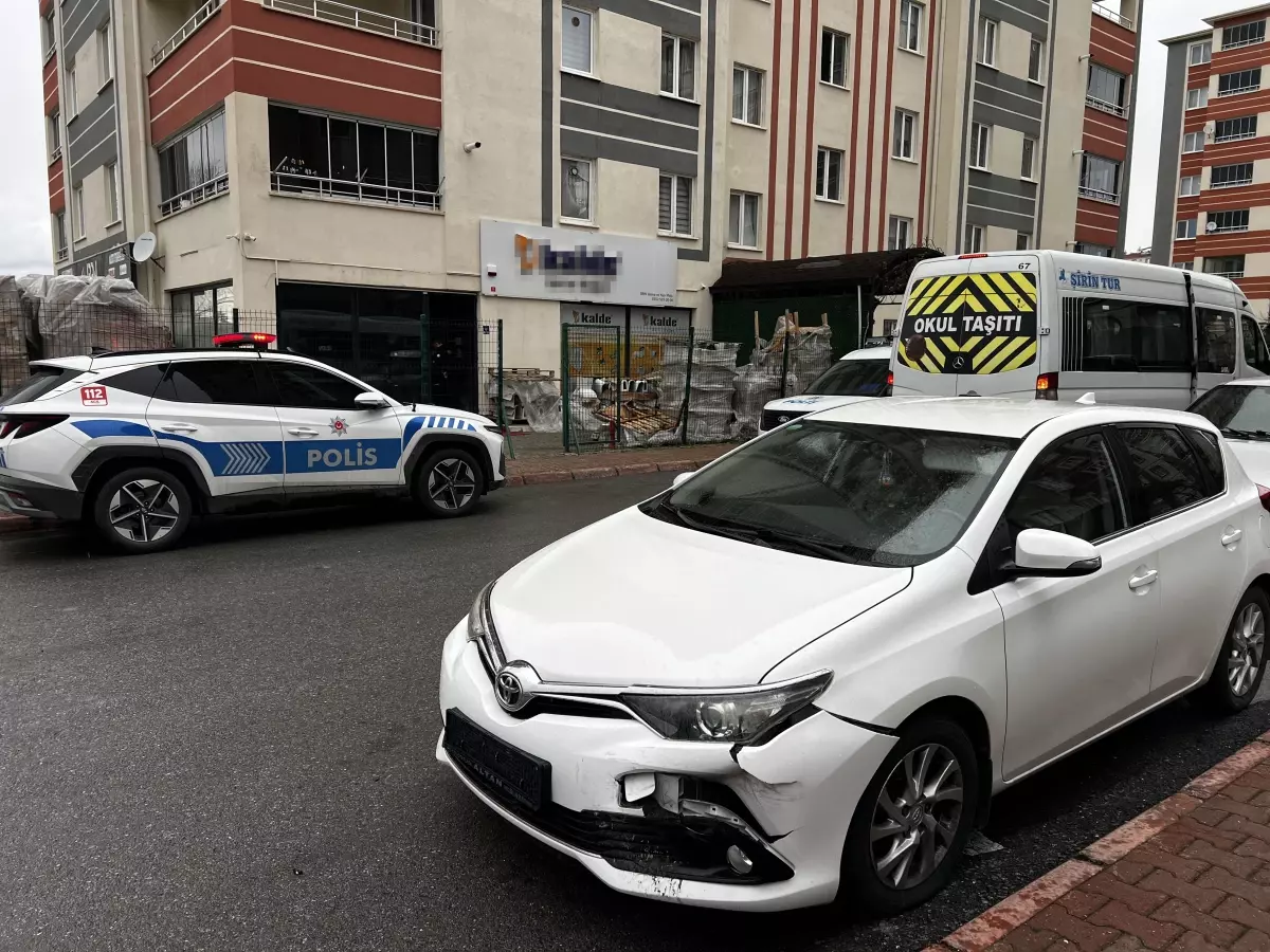 Kayseri\'de Bıçaklı Kavga: Bir Kişi Yaralandı