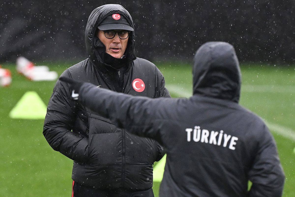 Montella\'dan büyük ters köşe! Bu kadarını kimse beklemiyordu