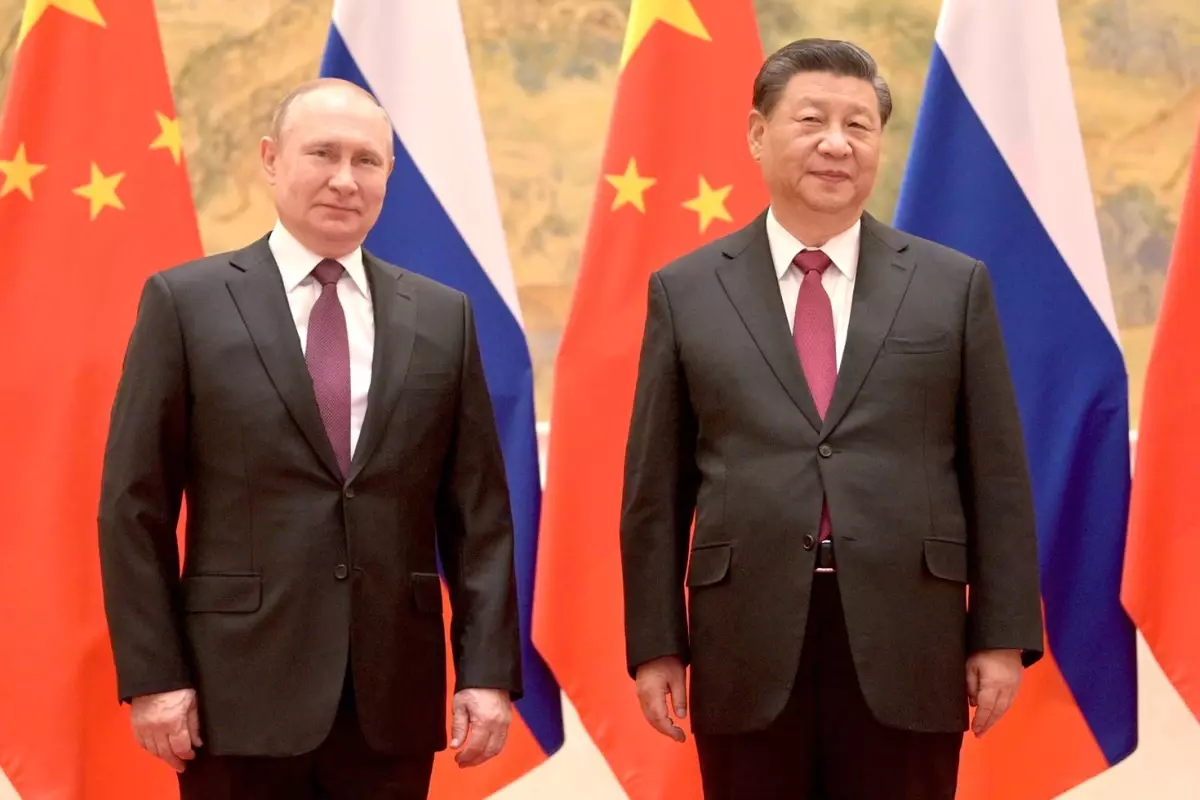 Savaşta bir ilk! İran\'dan müttefikleri Rusya ve Çin\'e tarihi rest