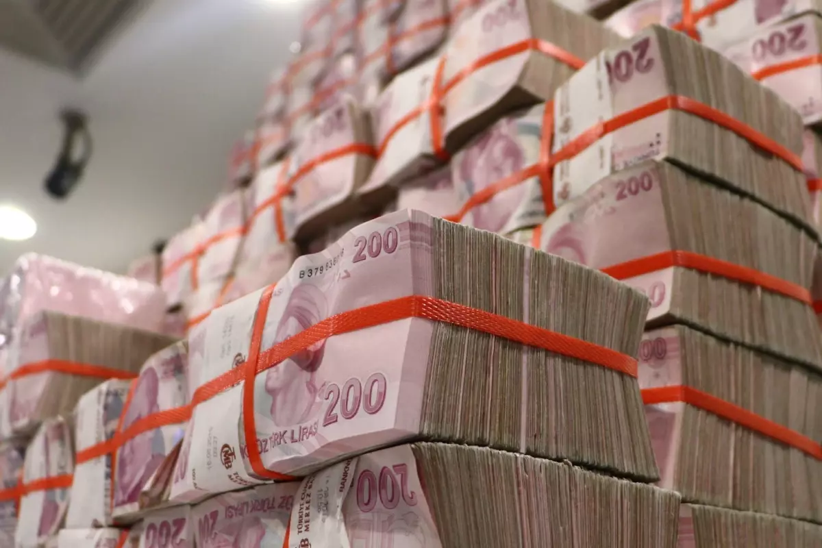 Tek kağıtla 60 milyon kazandılar