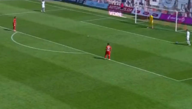 Yok böyle gol! Haberi okuyanlar 'Bu resmen şike' diyor Yok böyle gol! Haberi okuyanlar 'Bu resmen şike' diyor