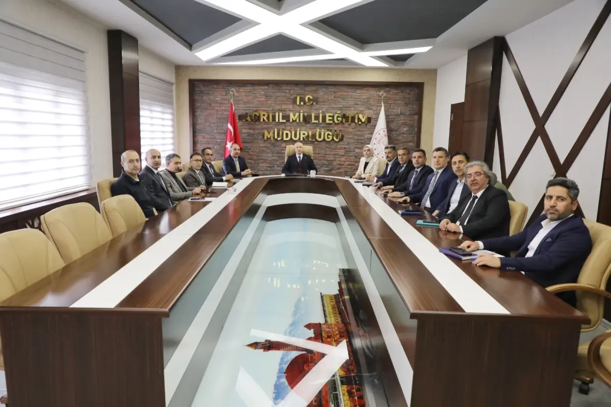 Ağrı’da eğitimde kaliteyi artırmaya yönelik çalışmalar masaya yatırıldı