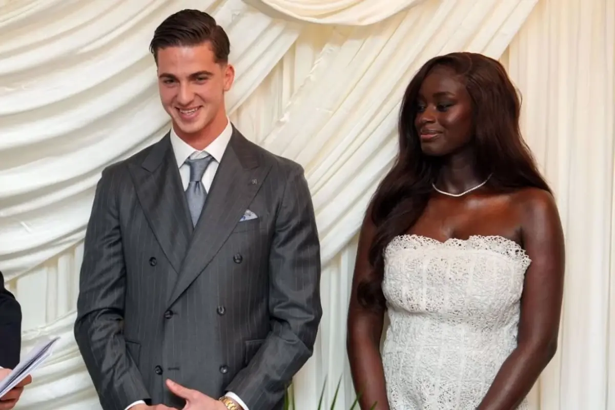 Bertuğ Yıldırım ve eşinden ilk paylaşım geldi