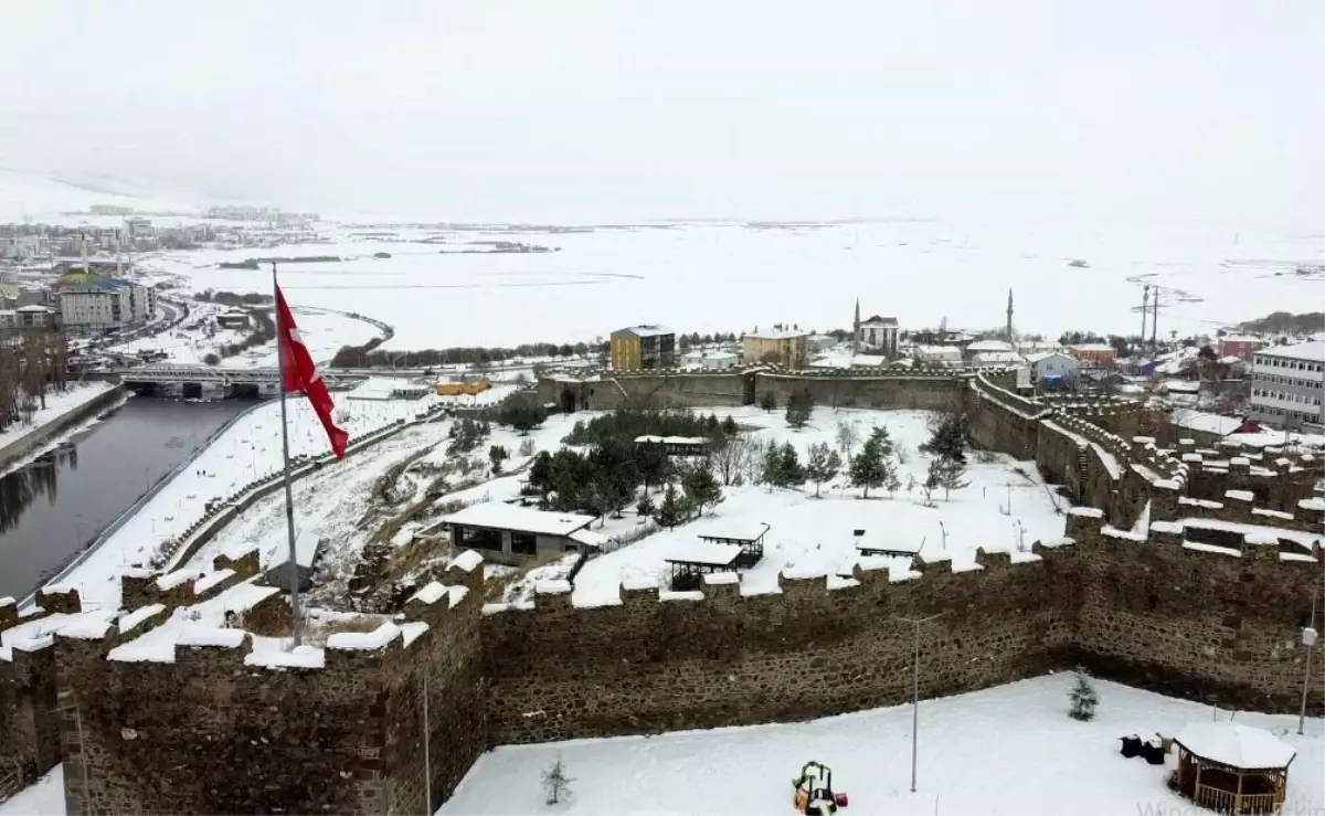 Ardahan\'da Kar Manzaraları