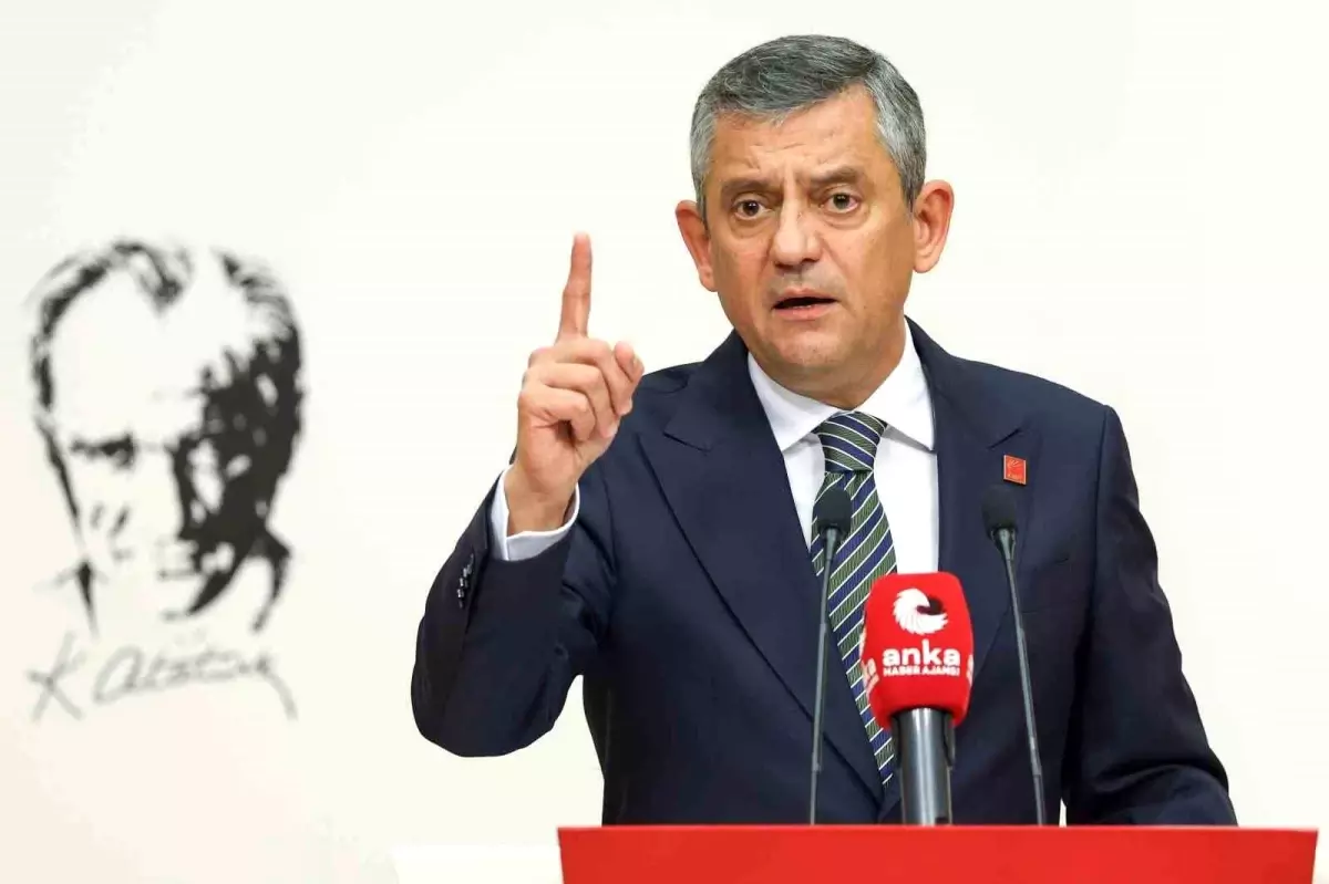 CHP Genel Başkanı Özel: "Önümüzdeki günlerde Meclis Başkanı ile bir görüşme talep edeceğim"