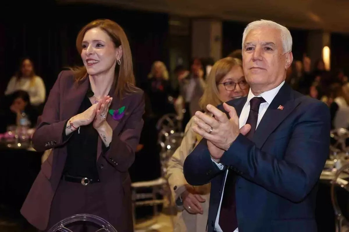 CHP\'li Mustafa Bozbey\'in eşi ve kızı da gözaltında! İşte 59 kişilik tam liste