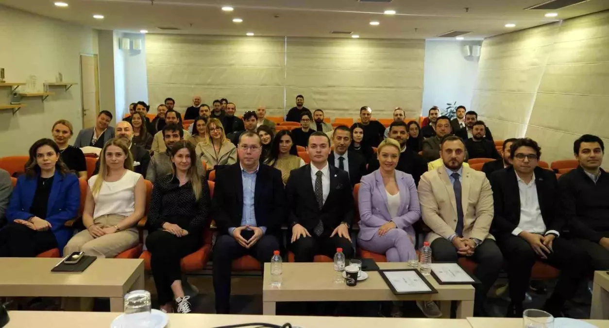 EGİAD\'dan Ekonomik Panel